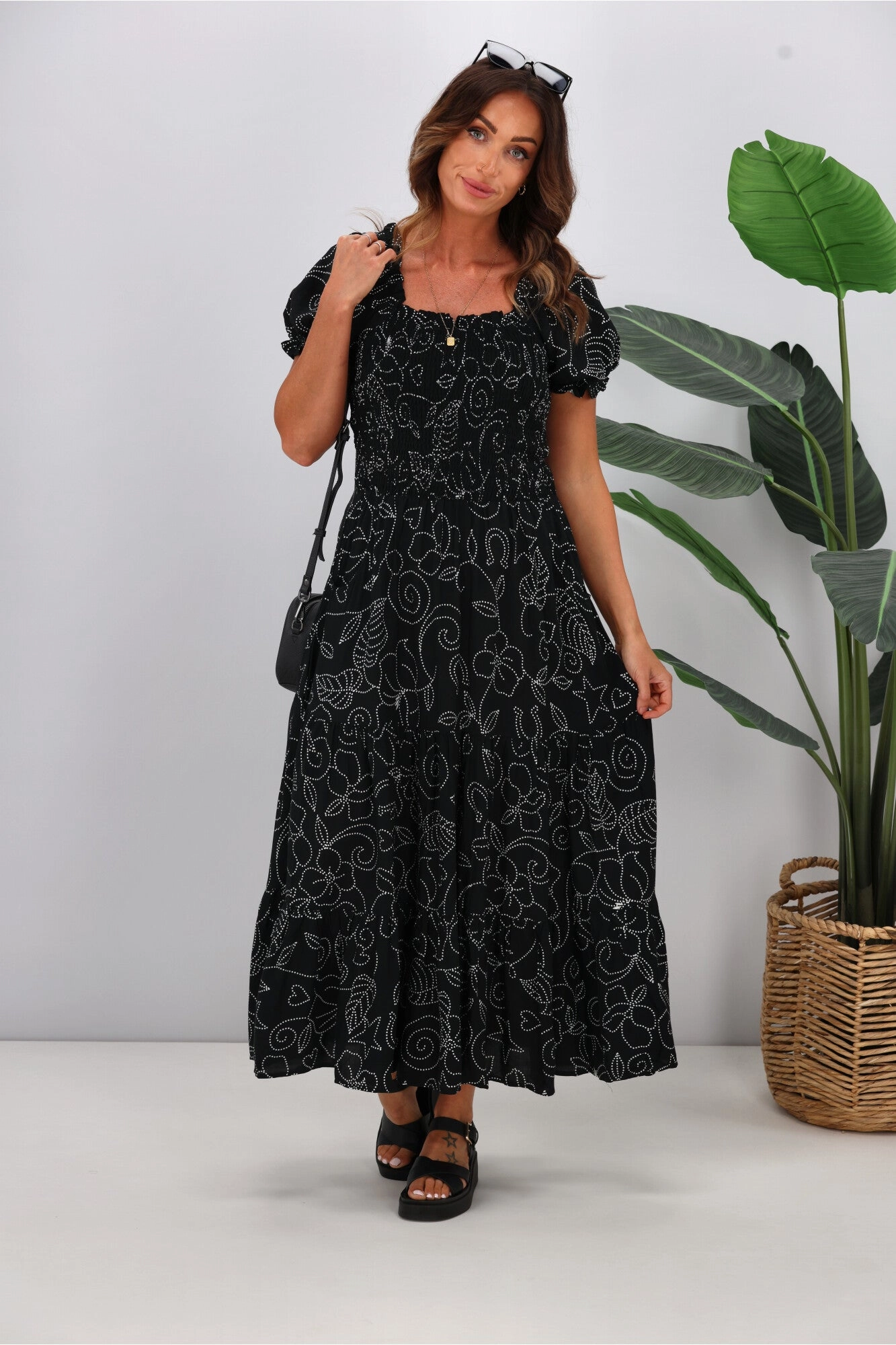 Dreamcatcher Terra Midi Dress Black