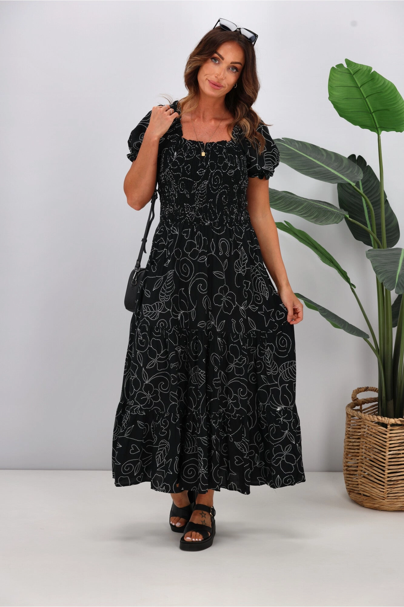 Dreamcatcher Terra Midi Dress Black