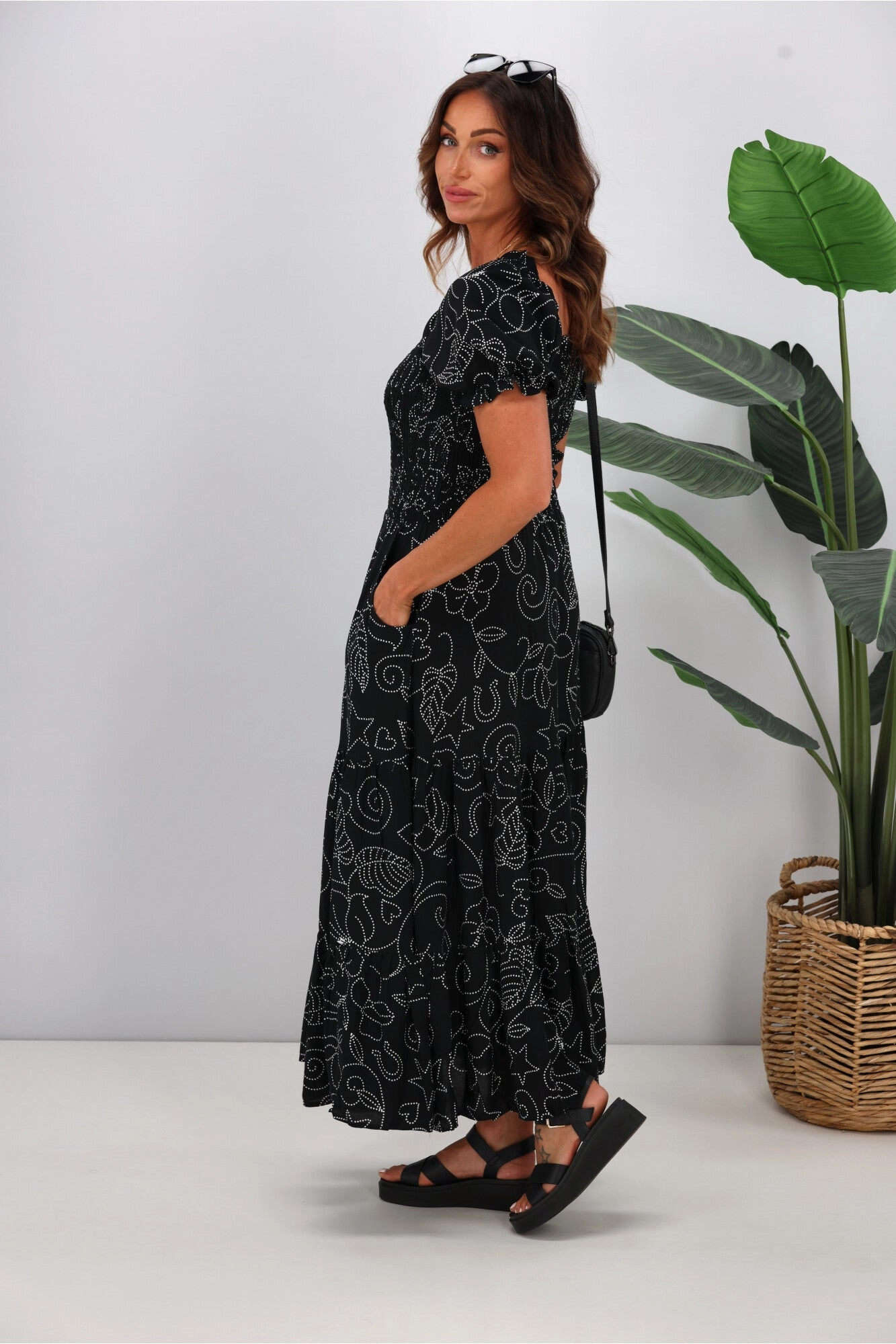 Dreamcatcher Terra Midi Dress Black
